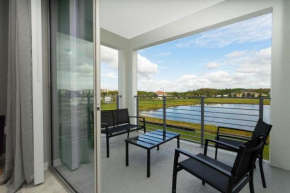 Sweet Suite Sleeps 6 Storey Lake by Shine Villas apts